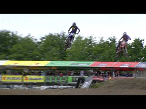 Jeffrey Herlings pass Valentin Guillod MXGP of Great Britain 2015 - motocross