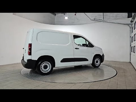 Peugeot Partner Partner Active 1.5 Blue HDI - Image 2