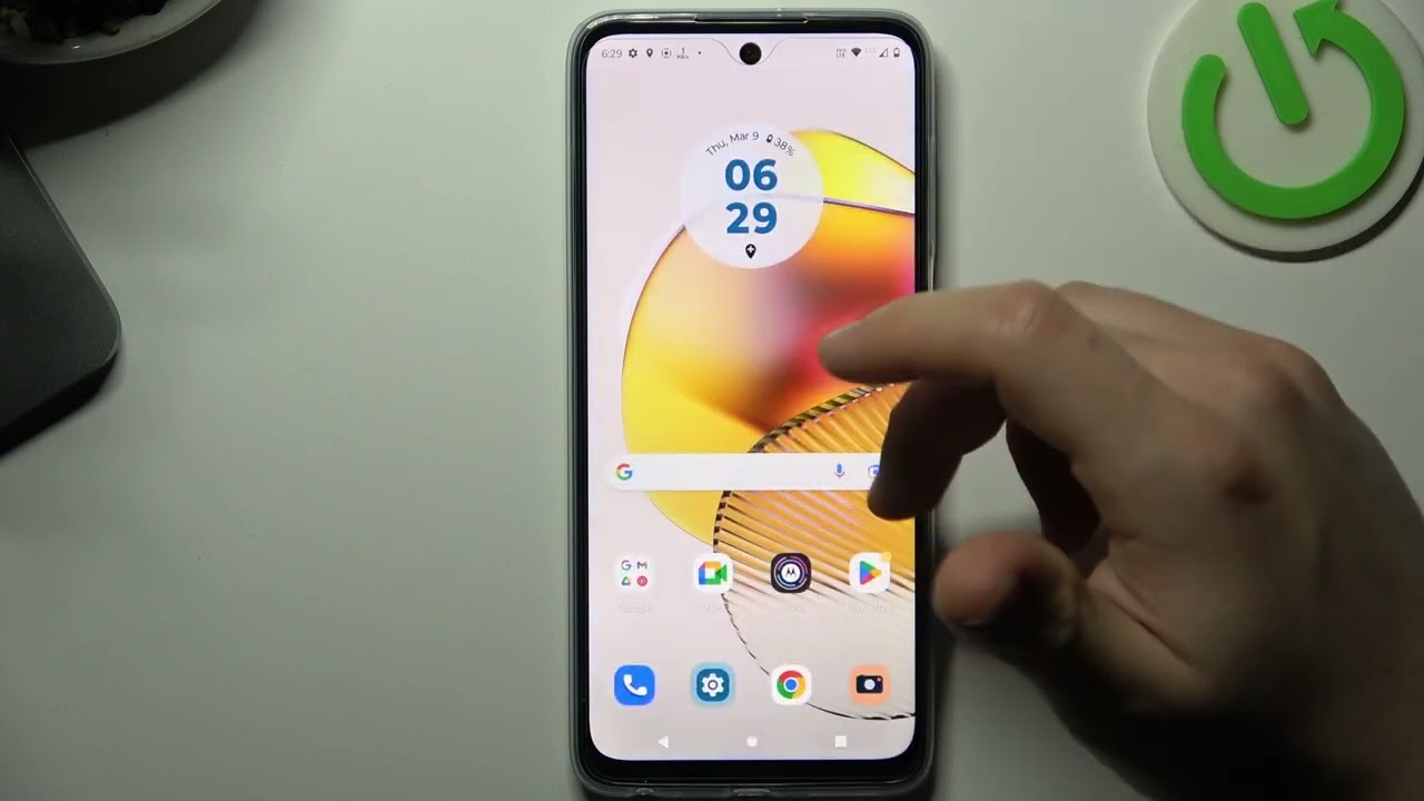 How to see deleted WhatsApp messages on a Motorola?