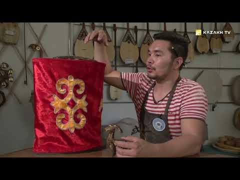 Orteke is a  puppet dance with dombra