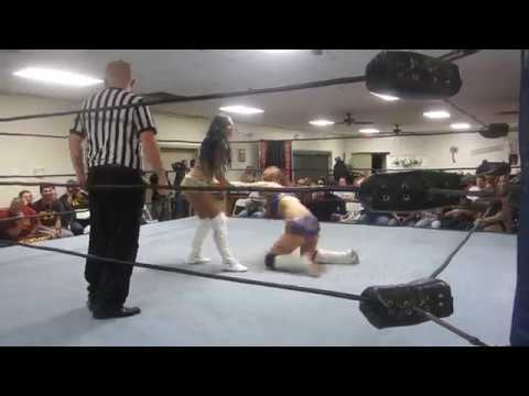 Santana Garrett, Ava Storie (Brandi Lauren) at Brain Buster Pro Jan. 2018