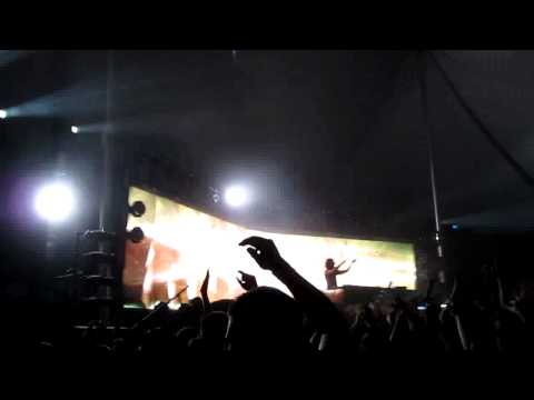 Steve Aoki @ Electric Zoo Festival 2010 #3