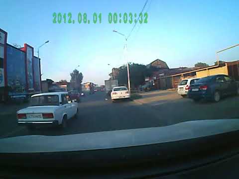 Газель подрезала Ладу Гранту в Грозном