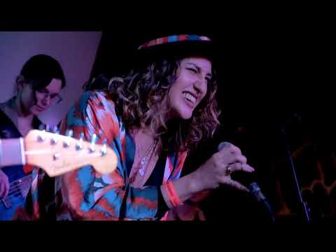 Julia-Jungle-9-Heart-Of-Glass-SFOR-171222