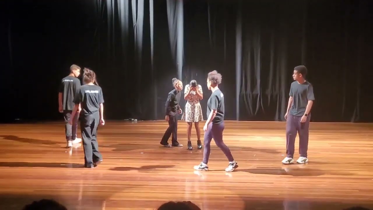 teatro transtornos mentais e suicídio