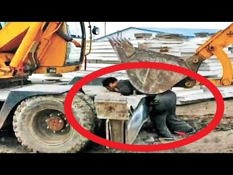 Most Dangerous Idiots Excavator Operator Skills - Fastest Climbing Bulldozer Machines Driving !!