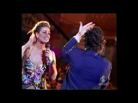 Vanessa Incontrada & Fabio De Luigi - Parte 2 (5 Puntata Del Festivalbar 2005 Viterbo)