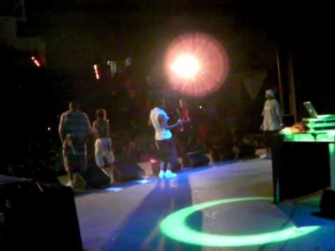 oum h-kayne La Tiasse live from mar de musicas Carthagena 2009