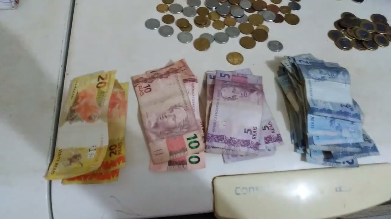 vendemos quase 300 picolé ne um carrinho venda de hoje