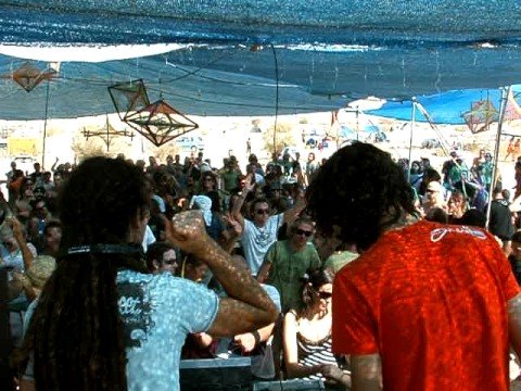 astronivo live set (3rd empire party 17/10/2008)