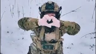 Download lagu DANCING UKRAINIAN SOLDIER GIRL #short #shorts #shortvideo #ukraine #ukrainewar #russia #dance mp3