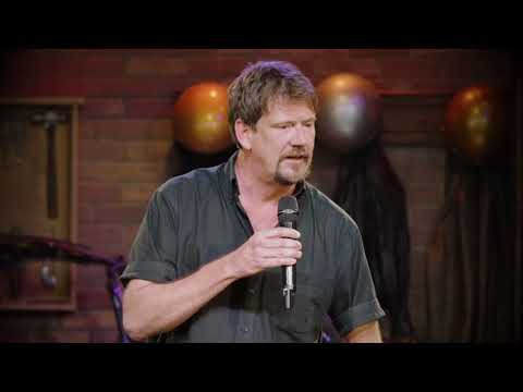 How to (almost) get kicked out of a Hotel | Tom Mabe | Dry Bar Comedy