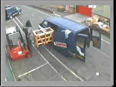 cocasse travail sécurité humour Manutention de charge Manutention de Charge Chariot élévateur