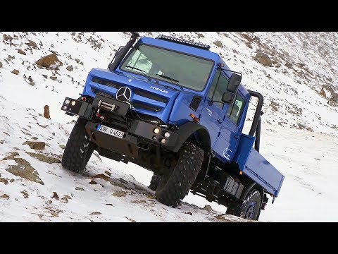 Mercedes UNIMOG U – Snow Off-Road Test Drive [No Talking]
