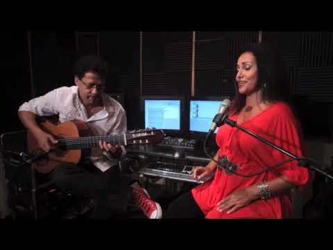 Rose Max brings Bossa Nova to Bonita!