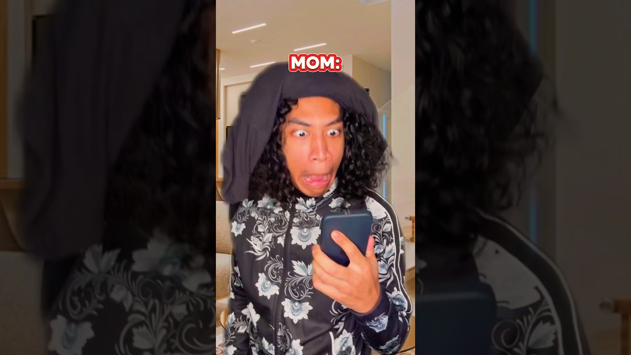 When your Mom Catches you Reading THIS: 😱 #webnovel #sololeveling #shorts  @WebNovel