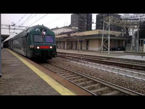 E464 027 XMPR+5 2 piani Trenord - Monza 10/01/2017