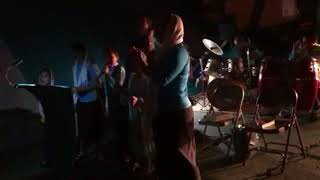 Rosa Pérez - La Iglesia dando de comer a los Deambulantes 2018