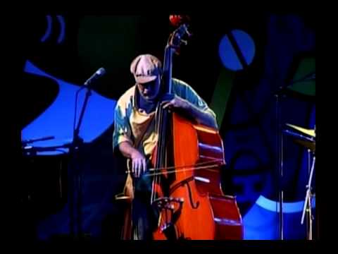 Sambajazz Trio - Maracangalha -( Caymmi + Maracalaxo - Kiko Continentino)