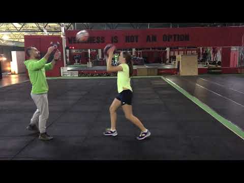 Cross-Sport Coordination: Basketball Ball Exercises for Tennis Players - Živa Falkner