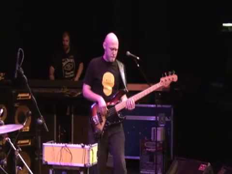 Live Bass Modulation BOND @ BASS DAY UK 2007