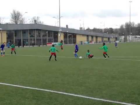 Zuidoost United E1 (za) vs. Buitenveldert  sc. E3 (za) 15-3-2014 12:03