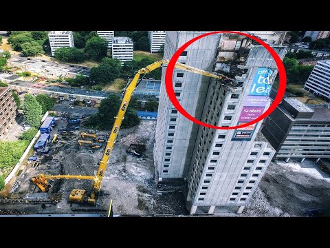 Extreme Dangerous Building Demolition Skills, Heavy Equipment Excavator Machines Destroy Building