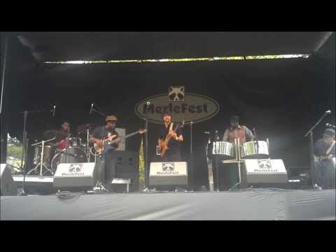 Victor Wooten w/ Jonathan Scales Fourchestra playing "Pan Grass" at MerleFest