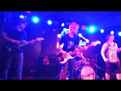 Btb-Chain reaction live