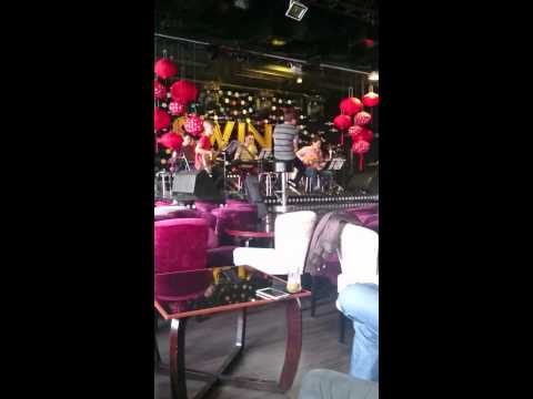 Xuân có em - Bùi Anh Tuấn (Duyệt tại SWING)