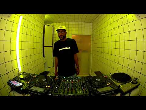 Charlton | HÖR - Dec 16 / 2022