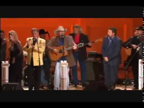 Vince Gill, Alison Krauss, Alan Jackson, and more – Will The Circle Be Unbroken (Live)