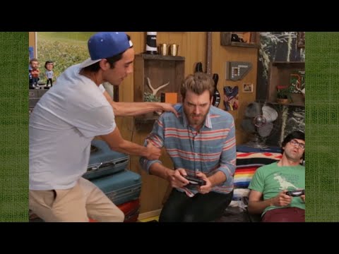 Couch Potato w/ Rhett and Link