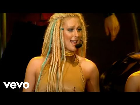 Steps - Love's Got a Hold on My Heart (Live from Wembley - Steptacular Tour, 2000)