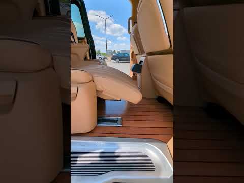 Thumbnail for Сможет ли Voyah Dreamer затмить Mercedes-Benz GLS, Lexus LX и Cadillac Escalade? by Voyah Dreamer