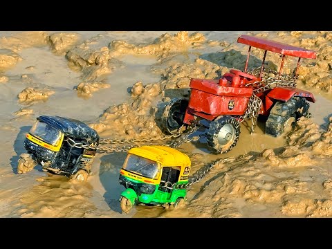 New John Deere Tractor Muddy Accident Pulling Out 2 Auto Rickshaw | Jcb Cartoon | Tractor Cartoon