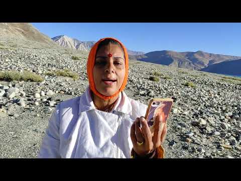 Vidushi Shalmalee Joshi- Raag Bibhas. A short snippet of video  took at serene Pangong lake.