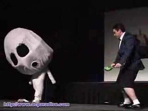 Anime Central 2002 - #86 Tsutomu Bust a Move