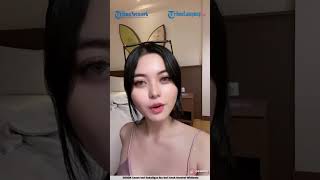 Download lagu SOSOK CESEN ISTRI SEKALIGUS IBU DARI ANAK MARSHEL WIDIANTO mp3