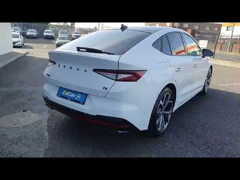 Skoda Enyaq VRS Pan Roof 80x 4WD 82kWh Auto - Image 2