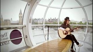 Cerys Matthews - Migldi Magldi (Live on the London Eye) [HD]