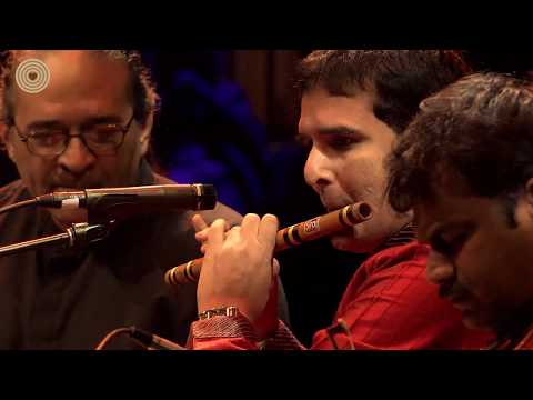 WWD 2017 CONCERT - DEVAN DRONE feat. Chris Garcia