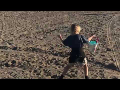 Lou & Richie's Road Trip - Getting into the groove in Marbella