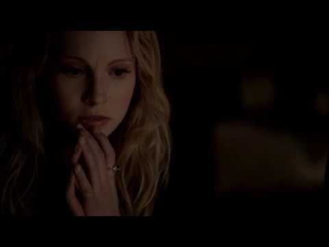 Stefan & Caroline - 4x17 #3 (Steroline looking for clues)