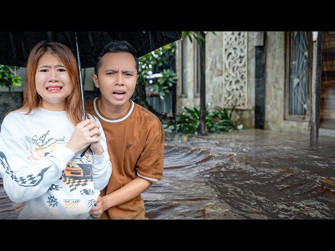 HELP!! OUR HOUSE IS FLOODED!!