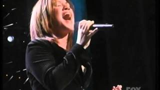 Kelly Clarkson - O Holy Night &amp; Silent Night AI Xmas Special