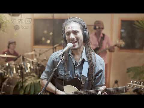 FEUCR - Conciertos Semana V: Un Rojo Reggae Band