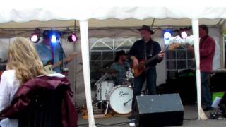 The Swamp Band, Fairport Fringe 2011 Whiskey lullaby