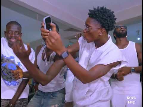 KOVA FMC - PHOTO DE IPHONE ft. MC PABLO _  (Visualiser) prod. Cinzento Sound