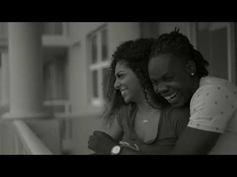 Dj KrazyTouch feat Ray$on - HELLO  (LYRICS VIDEO)